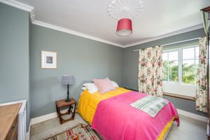 Bedroom- click for photo gallery